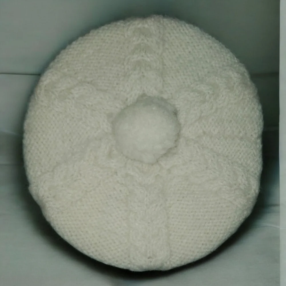 Vintage Ireland Made Cream Wool Cable Beret handknit Tam Hat Girls One Size